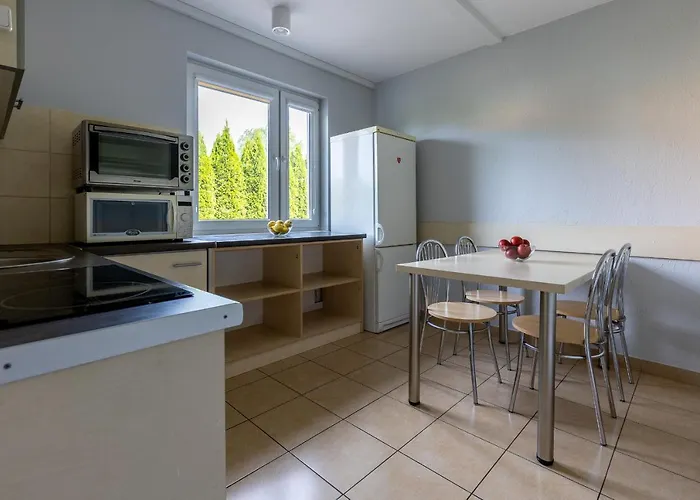 Πανσιόν Goscinne Anna 3*